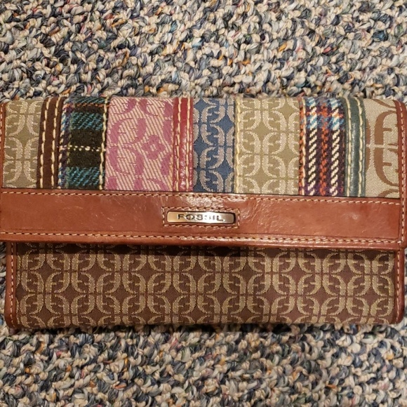 Fossil Wallet - Picture 1 of 4
